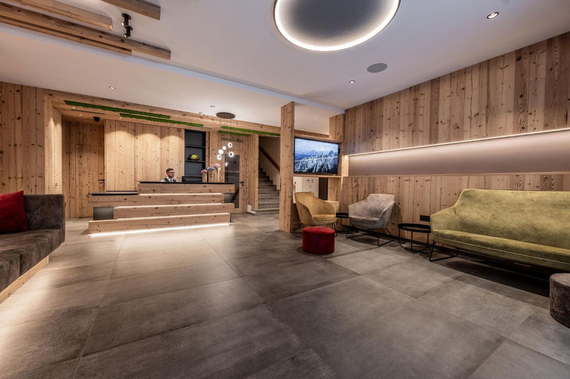 Hotel Val Di Sole Меццана Екстер'єр фото