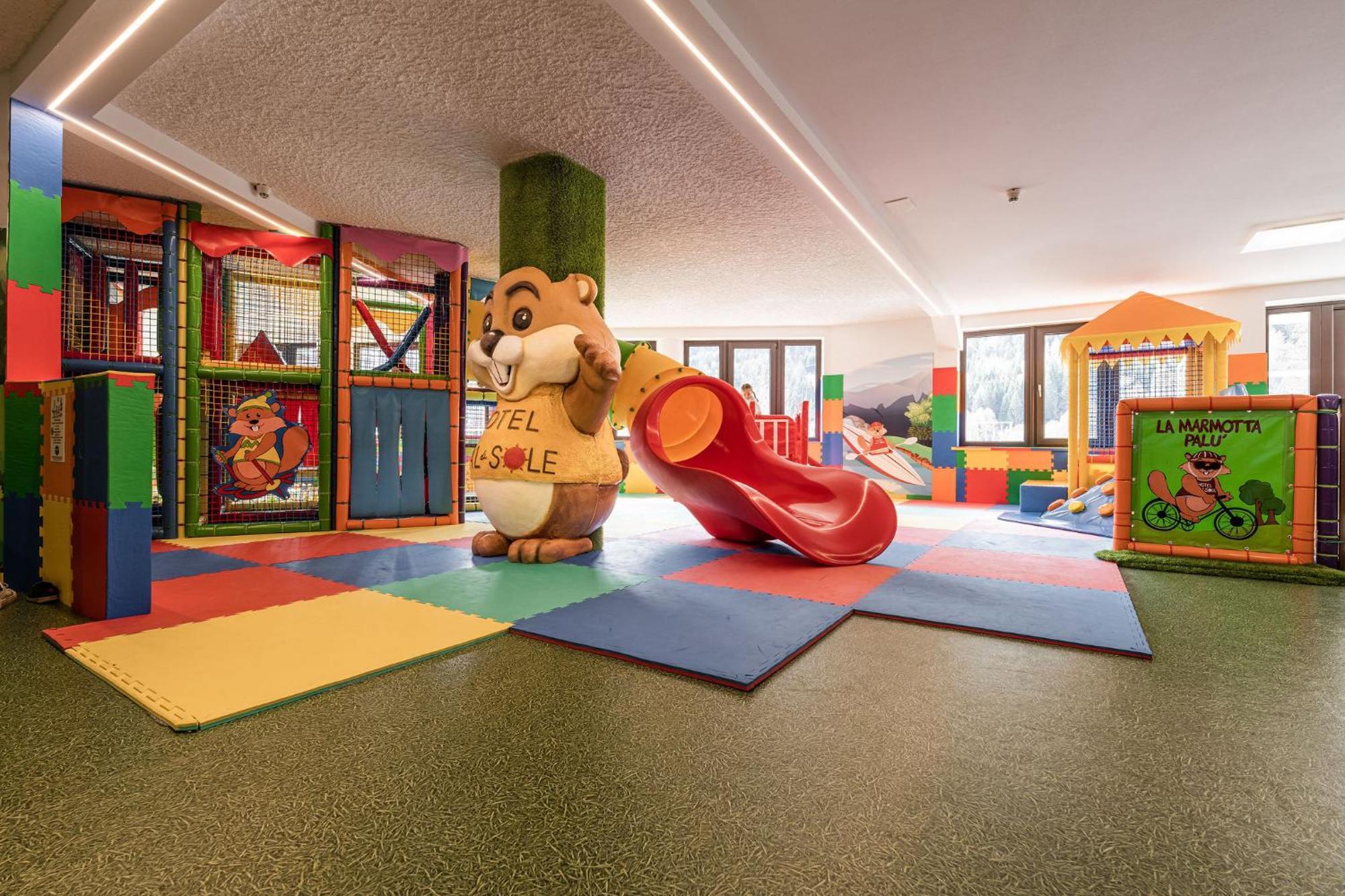 Hotel Val Di Sole Меццана Екстер'єр фото