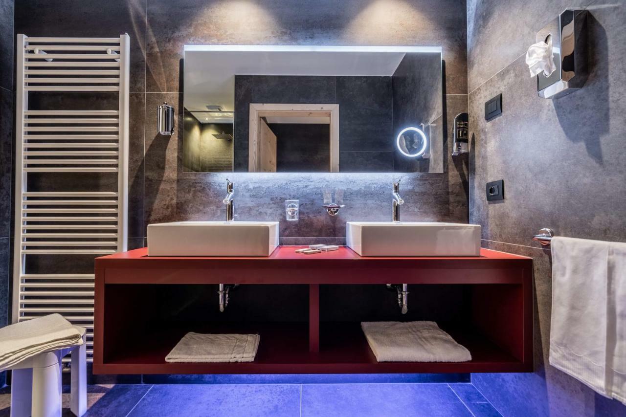 Hotel Val Di Sole Меццана Екстер'єр фото